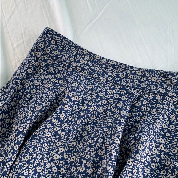 Forever 21 Floral Skirt - Picture 8 of 9
